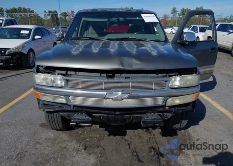2000 Chevrolet Silverado 1500 Ls from USA, damaged, VIN 2GCEC19T3Y1406421